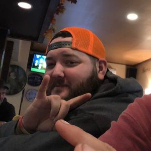 Meet your Posher, Tyler